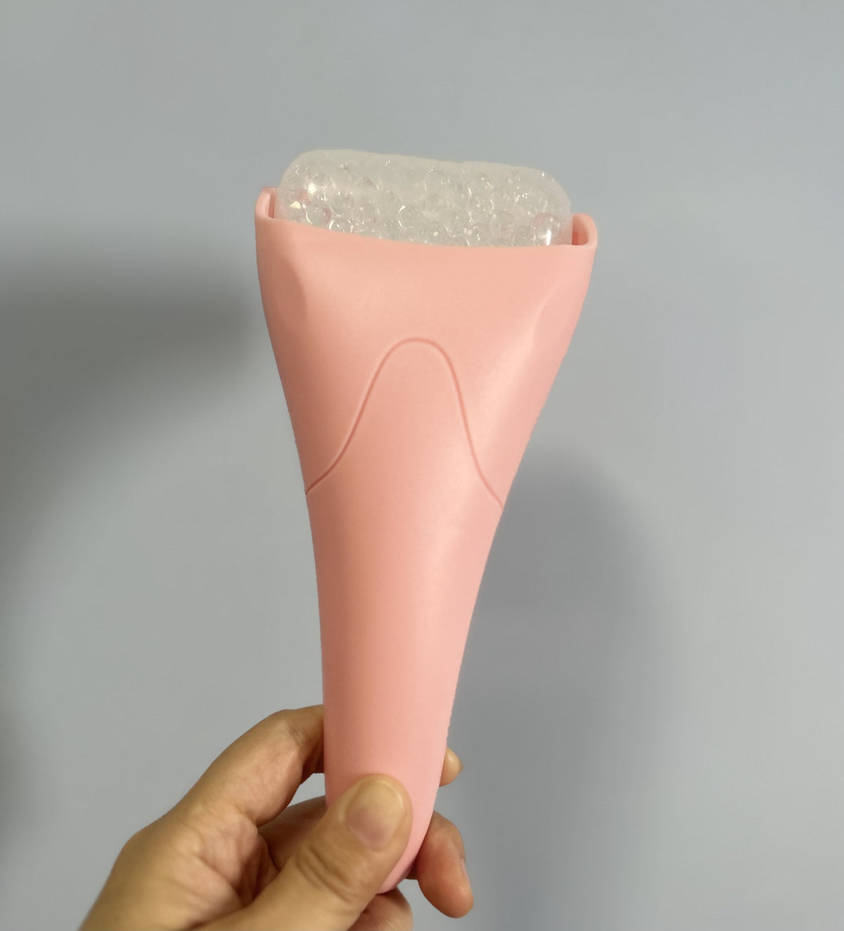 Ice Roller Face Massager – De-Puff, Lift & Brighten Your Skin